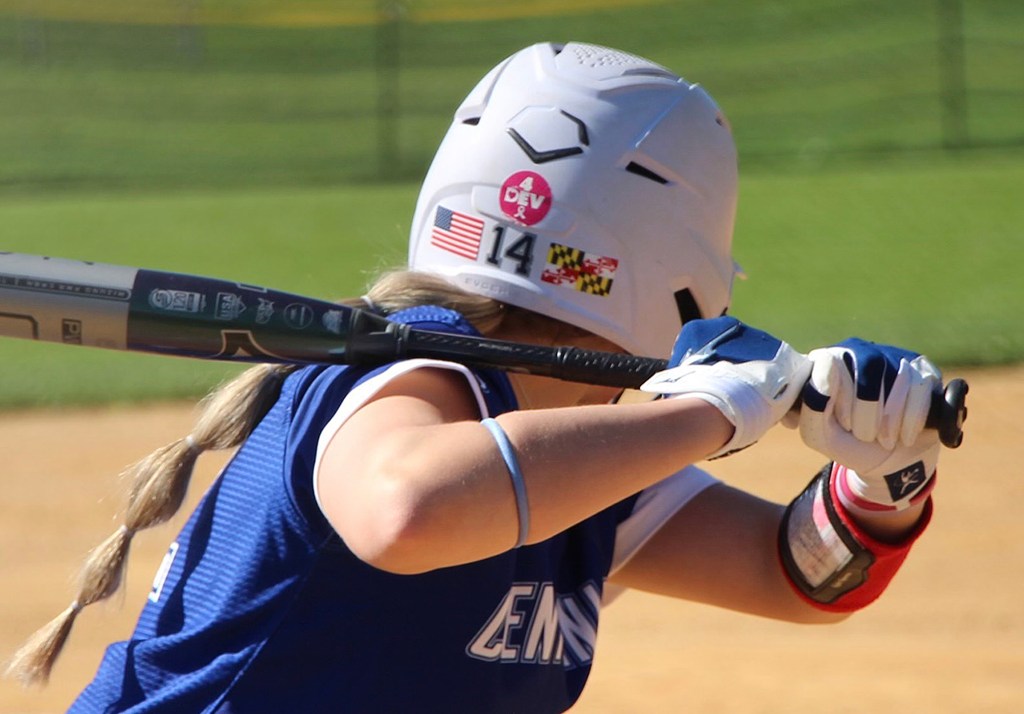Centennial Softball pays homage to ‘unforgettable people’